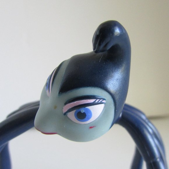 ROSIE Character Bug's Life 1998 Bendy Flexible Figure TOY - Picture 4 of 10